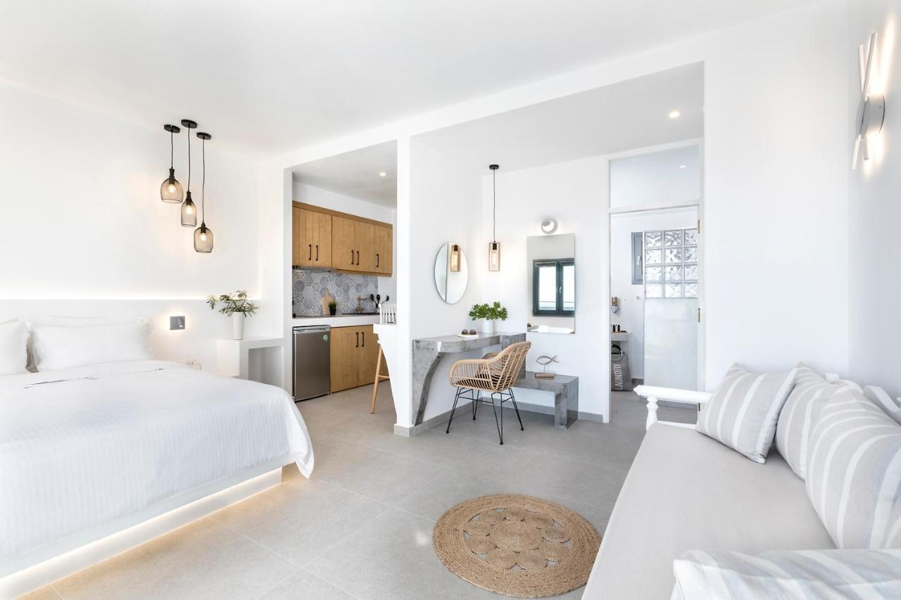 La Estrella 4 Suites With Sea View & 4 Prive Hot Tub Vourvoúlos エクステリア 写真